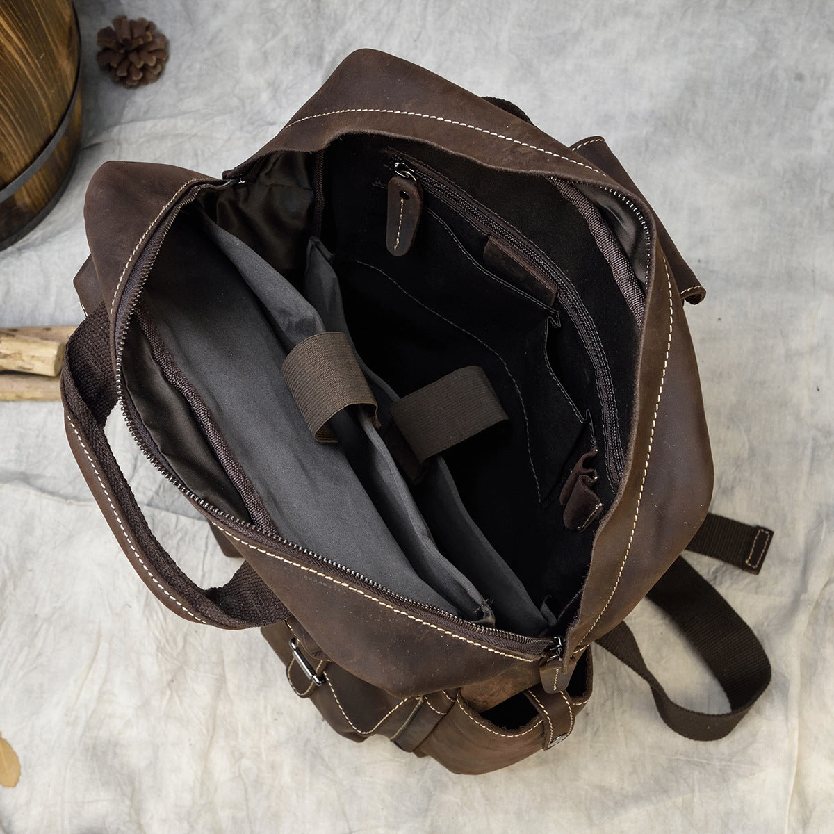 Outdoor Leisure Leather Backpack